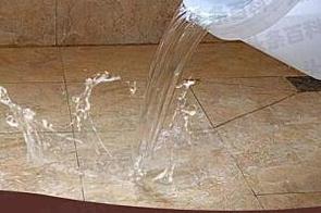 玉泉漏水维修 免砸砖防水材料该如何施工